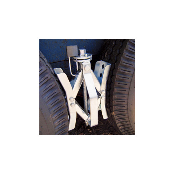 BAL® 28005 - Deluxe Tire Locking Chock with Handle - CAMPERiD.com