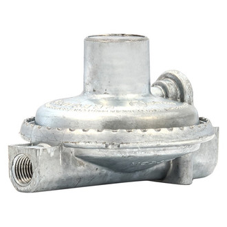 Camco® - 200.000 BTU Fixed Single Stage LP Gas Regulator