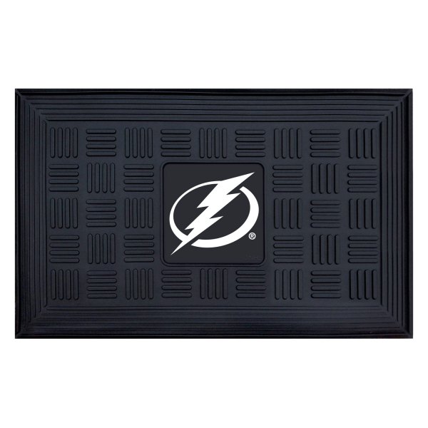 FanMats® - Tampa Bay Lightning 19.5" x 31.25" Ridged Vinyl Door Mat with "Circle Lighting Bolt" Logo