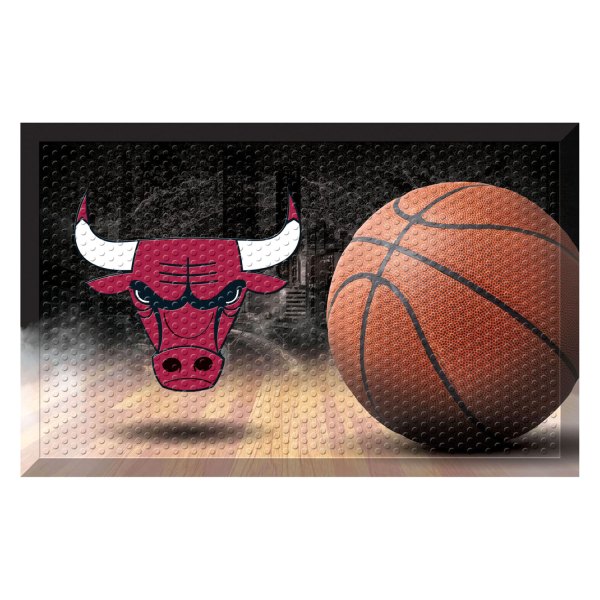 FanMats® - Chicago Bulls 19" x 30" Rubber Scraper Door Mat with "Bull" Logo