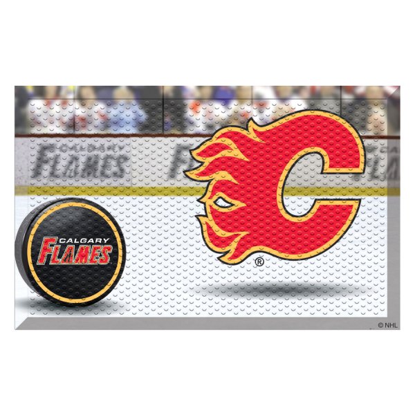 FanMats® - Calgary Flames 19" x 30" Rubber Scraper Door Mat with "Flaming C" Logo