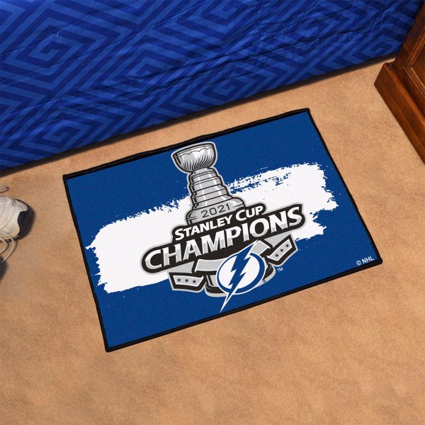 FanMats® - Tampa Bay Lightning 19" x 30" Nylon Face Starter Mat with "2021 Stanley Cup Champions" Logo