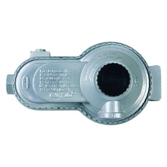 JR Products® - Low Pressure 225.000 BTU Adjustable Two Stage 90° Vent LP Gas Regulator (1/4" Inlet x 3/8" FPT Outlet)