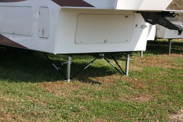 Lippert® 191023 - JT's Strong Arm™ Fifth-Wheel Jack