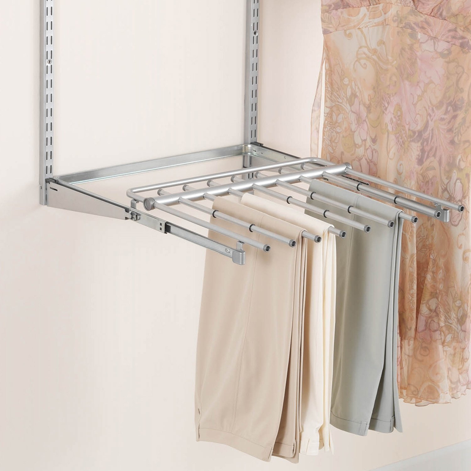  Rubbermaid Configurations Pants Rack, Holds 7 Pairs of