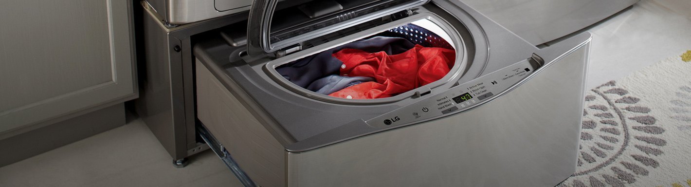 Splendide Stackable Compact Washer in White
